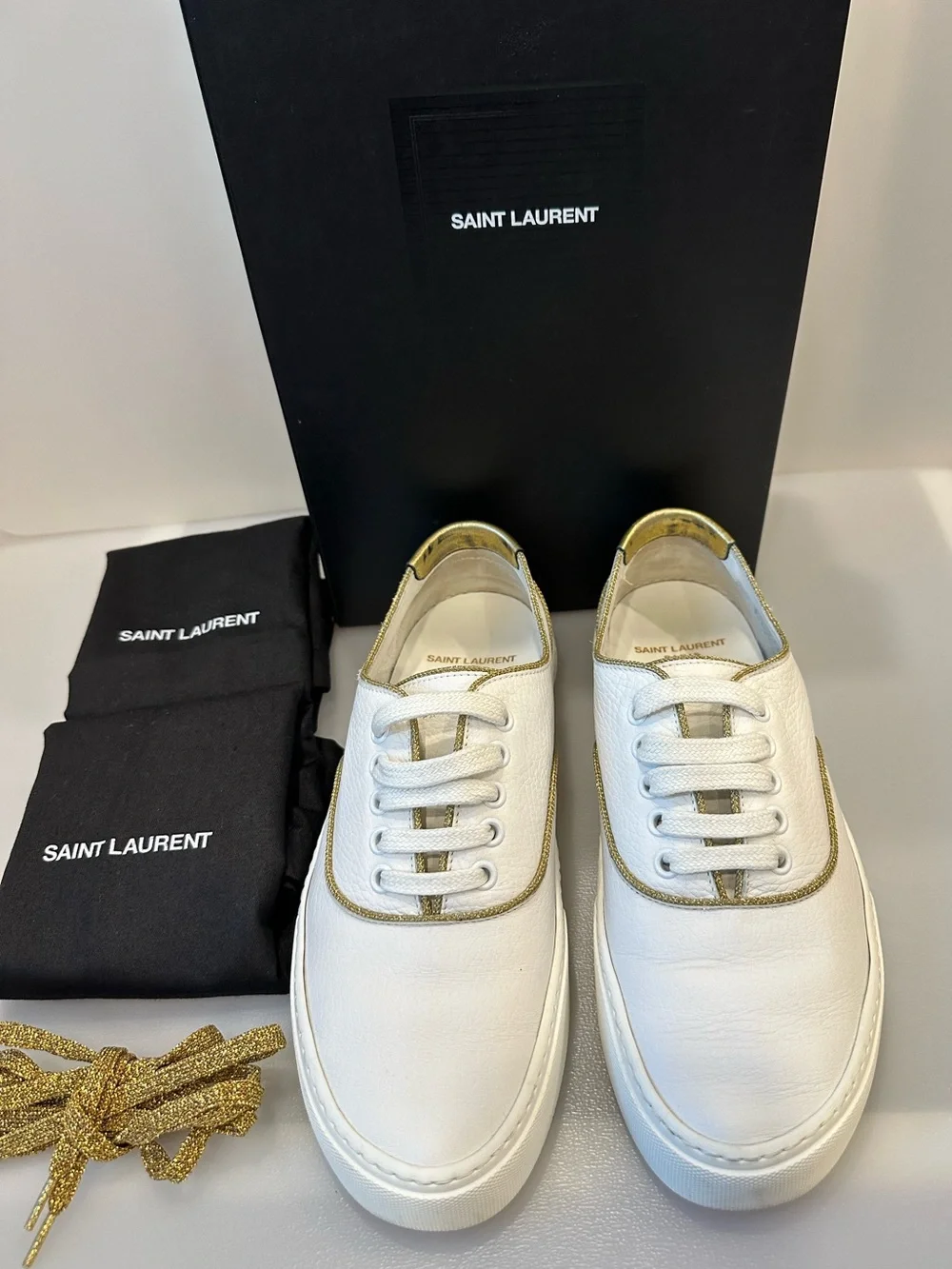 AUTHENTIC SAINT LAURENT Paris Venice Low Top White Gold Accent Leather Sneakers - Picture 1 of 10